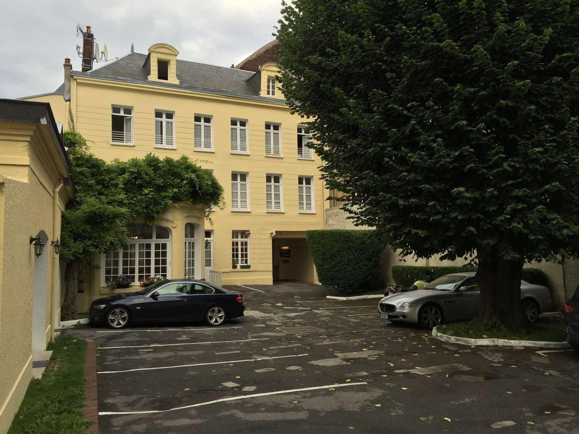 Hotel Memorial Saint-Quentin  Zewnętrze zdjęcie