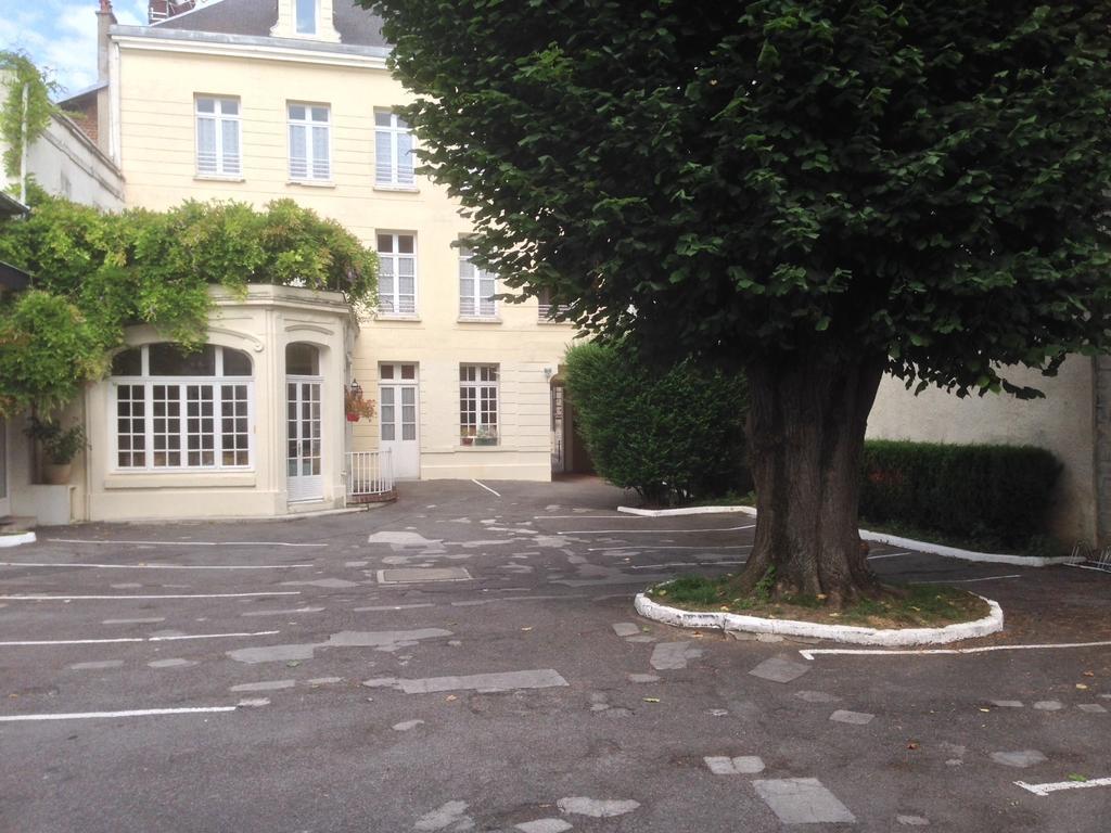 Hotel Memorial Saint-Quentin  Zewnętrze zdjęcie